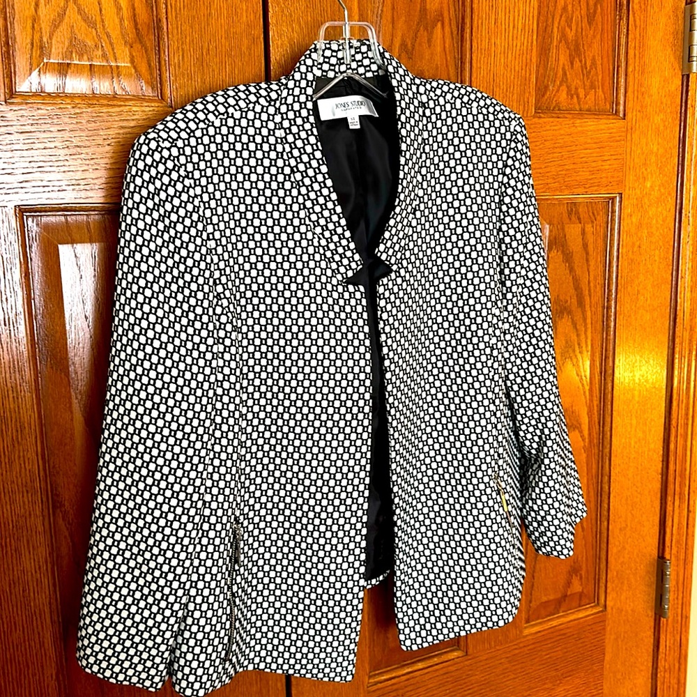 Jones Studio Blazer